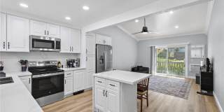 23261 La Glorieta Gallery 1