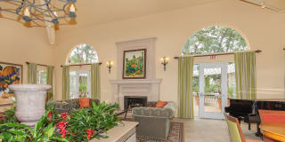 Summit At Warner Center Gallery 17