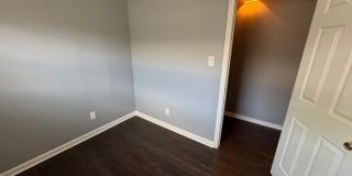 East Fountain Square 3 Bedrooms 1.5 Baths Gallery 19