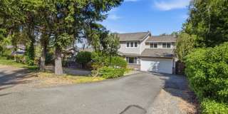 Bellevue Custom Built Home Gallery 3
