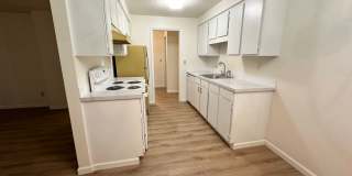 2 Bedroom Duplex Off Oleson Road! Gallery 6