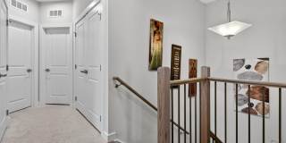 Luxurious 3 Bed 2.5 Bath Townhome In Beautiful Foster's Glen Gallery 17