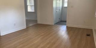 2211 Lavera Dr- 2 bed 1 bath Gallery 4