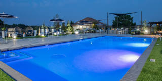 Lenox West Luxury Apartments Gallery 35