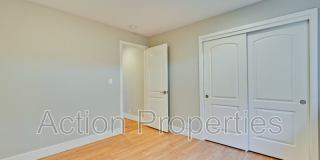 261 Langton Avenue Gallery 37