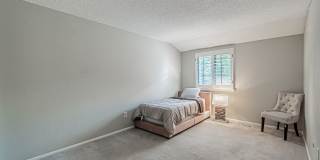 3BD, 2.5BA Arapahoe Lake Park Townhome Near DTC Gallery 30
