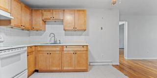 580 Cummins Highway Gallery 2