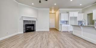 Move In Special: August Rent Free! Gallery 15