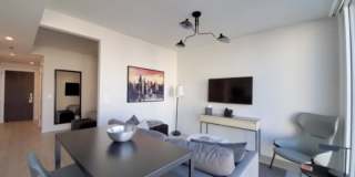 157 W Division St Gallery 3