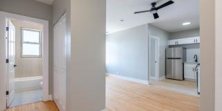 6239 N Western Avenue Gallery 10