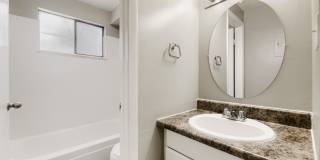 Parkwood Plaza Gallery 37