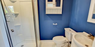 Beautifully Renovated! Gallery 25