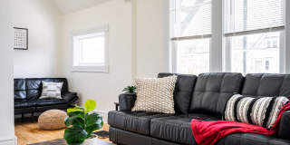 3Bdrm w/ Den  **FREE JULY RENT Gallery 5