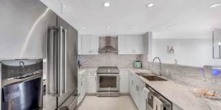 5838 Collins Avenue Gallery 1