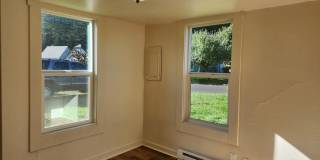 Newly Remodeled Springfield Home Gallery 9