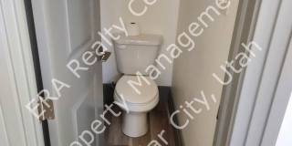 Move-in Bonus! 2 Bed, 2 bath + Office or Den. Gallery 16