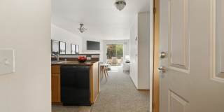 Ashford Apartments Gallery 4