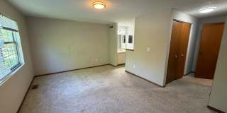 1762 Queensbridge Drive - 1 Gallery 13