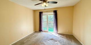 Belleair Village Condo 1/1 Open floor plan Gallery 16