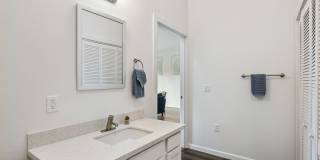 Pullman Modern Urban Apartments Gallery 3