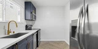 6175  Canterbury Gallery 14