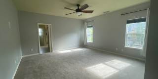 5 bedroom home with attached 3 car garage in Winchester Gallery 12