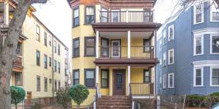 Large 3BR Near Coolidge Corner | 1,300 SF | W/D in Unit | Central A/C | 9/1 Gallery 17