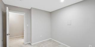 2852 YARN Court Gallery 34