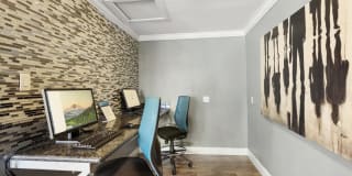 The Residence on Lamar Gallery 21