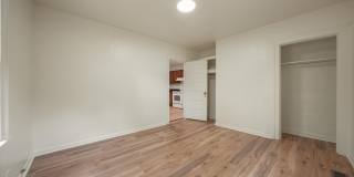 1815 Fay St Gallery 28