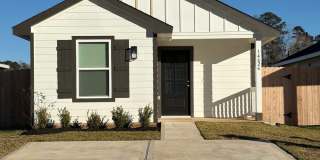 14626 New Village Dr Gallery 1