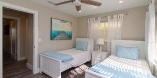 ** ROYAL HARBOR 2/2 REMODELED TOP TO BOTTON BEAUTY READY FOR SEASON ** BRING YOUR OWN BOAT ** GULF OF MEXICO ACCESS ** Gallery 33