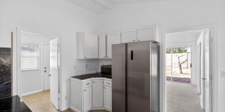 Charming 4BR House in Phoenix Gallery 5