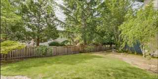 Elmonica Luxury! 4BD/3BTH w/ 3-Car Garage + A/C + Oversized Backyard + Pets Welcome! Gallery 31