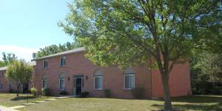 Ivy Knoll Gallery 54