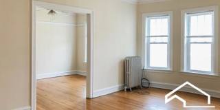 2002 West Foster Ave. Gallery 2
