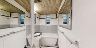 41 S Ogden Street Gallery 8