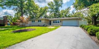 8747 Kathy Ct Gallery 1