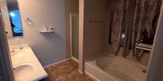 4717 E Redfield Road Gallery 8