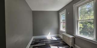 Update 2 bedroom House for Rent Gallery 11