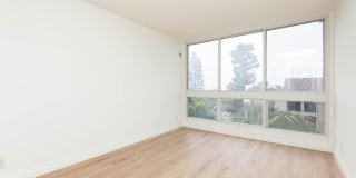 8225 Manitoba Gallery 8