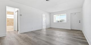 1880 SE 3rd Street Gallery 6