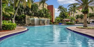 Fontainebleau Milton Gallery 7