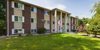 Williamsburg Apartments Gallery 21