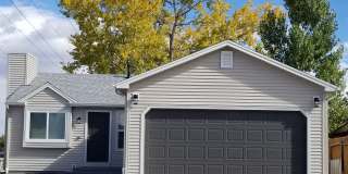 2058 Sumac Street Gallery 1