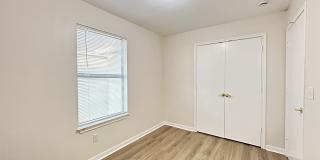 10527 HUNTERS POND Gallery 20