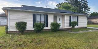 Renovated 3 bedroom, 2 bath on corner lot! Renovated 3 bedroom, 2 bath on corner lot! Gallery 1