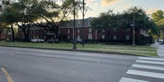 3201 SAINT CHARLES Avenue Gallery 12