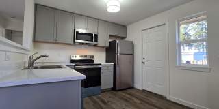 2 Bedroom located minutes from JBLM Gallery 7
