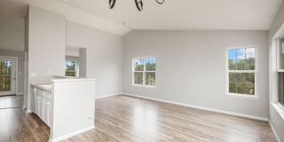 742 Genesee Drive Gallery 3